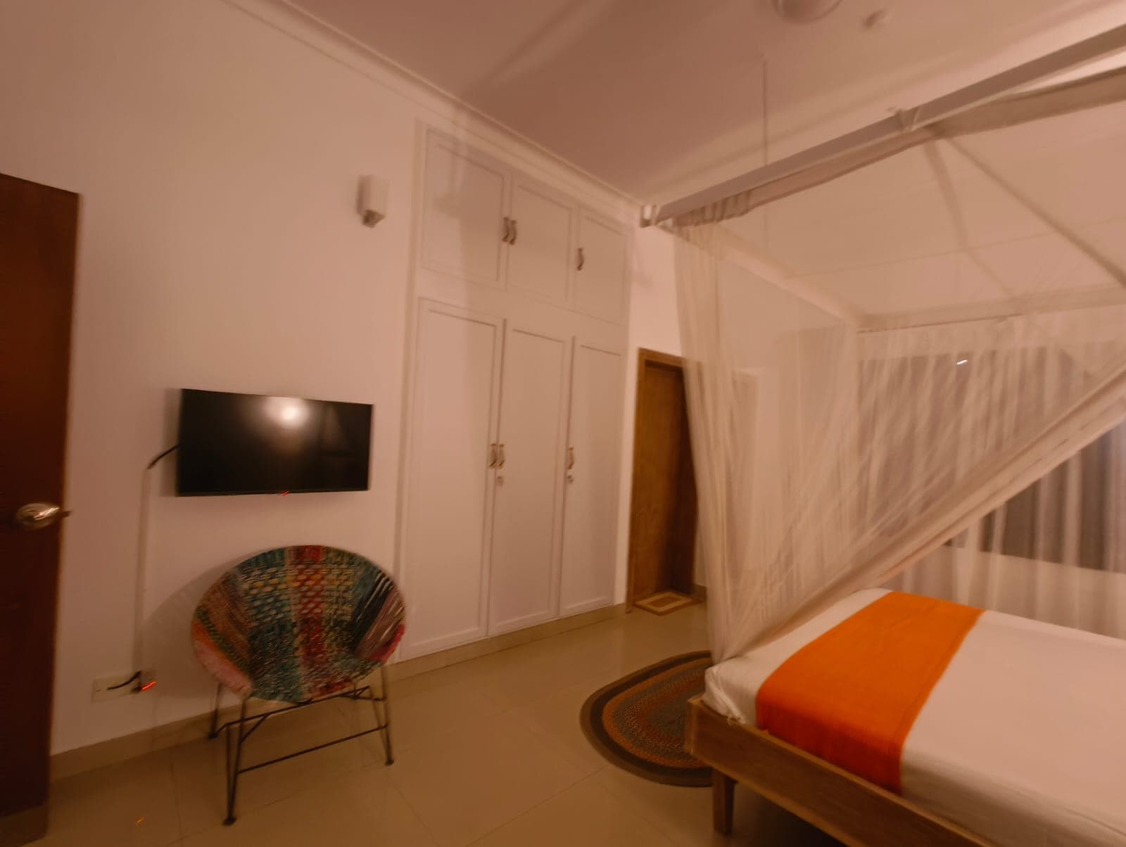 Guest house room, photo 4 of 7